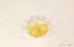 把秋葵和雞蛋配在一起,結果沒想到居然有這種效果!
