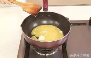把秋葵和雞蛋配在一起,結果沒想到居然有這種效果!