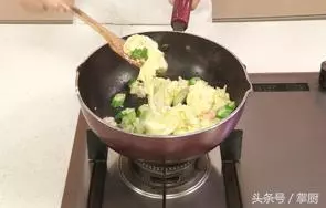 把秋葵和雞蛋配在一起,結果沒想到居然有這種效果!