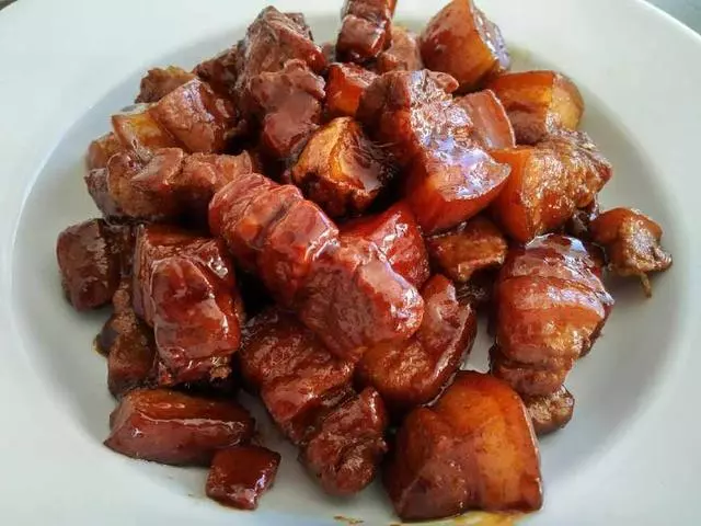 紅燒肉要做的肥而不膩,掌握好這竅門,做出的紅燒肉香糯可口!