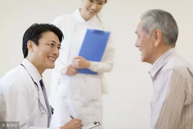 我生了兒子,老公和我離了婚,如今前夫想認親,兒子說你不配