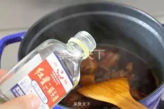 無油紅燒肉的做法【無油紅燒肉】菜譜