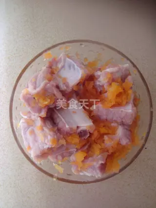 內附食譜製作:廣式糖醋排骨的做法 !