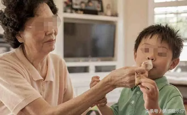 小姑的孩子吃雞蛋?我的孩子只能吃桂圓?都是姓劉,憑什麼不一樣