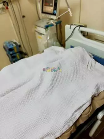 疑鄰居燃放殃及 爆竹炸傷女童不治... RIP~