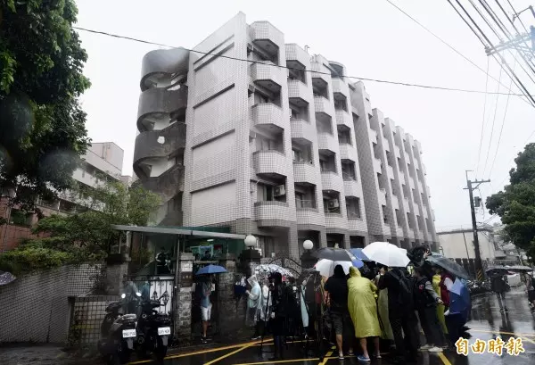 文大宿舍爭議 高思博建議侯友宜:快止血 、擺脫