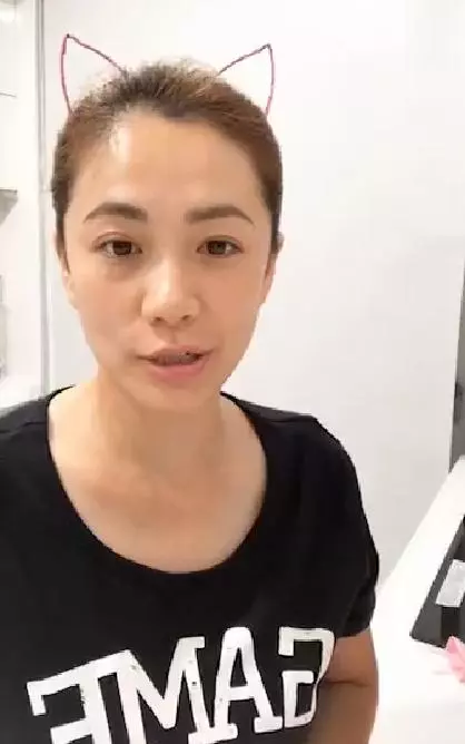 柯以柔直播「被問到郭宗坤」瞬間變臉,當場撂台語丟7字「就知道她心裡有多恨」!