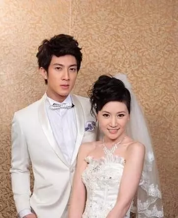 38位明星的結婚照,有的已離婚,有的依然甜蜜!