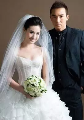 38位明星的結婚照,有的已離婚,有的依然甜蜜!