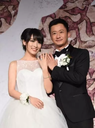 38位明星的結婚照,有的已離婚,有的依然甜蜜!