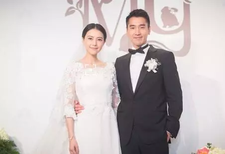 38位明星的結婚照,有的已離婚,有的依然甜蜜!