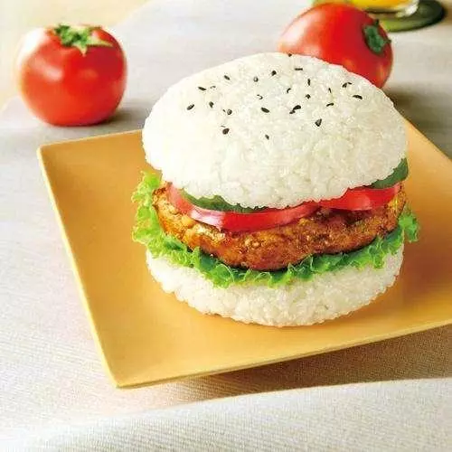 剩飯出了新吃法,這樣做好吃又不浪費