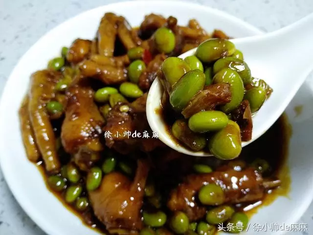 雞爪和這食材一起真是太好吃了,一星期准做一次,每次都啃精光!