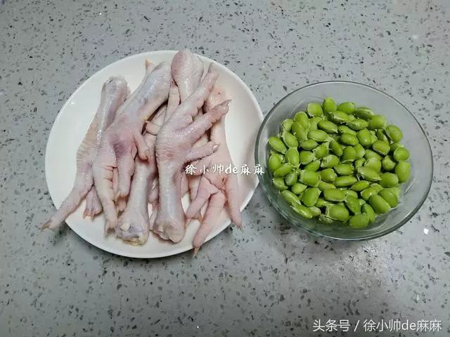 雞爪和這食材一起真是太好吃了,一星期准做一次,每次都啃精光!
