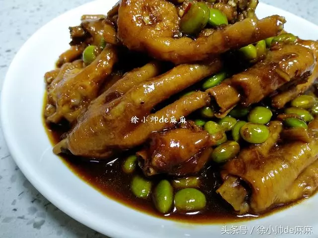 雞爪和這食材一起真是太好吃了,一星期准做一次,每次都啃精光!