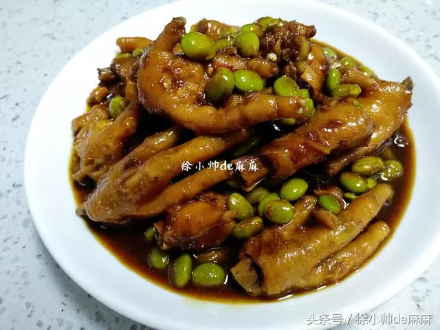 雞爪和這食材一起真是太好吃了,一星期准做一次,每次都啃精光!