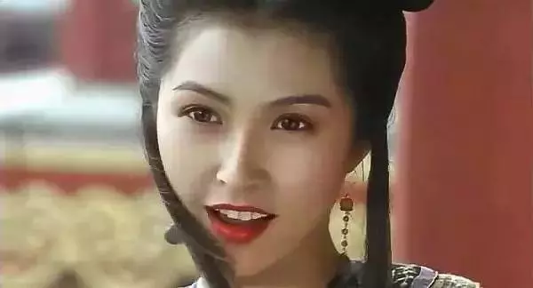 劉青雲郭藹明結婚20周年了,「黑白配」依然恩愛甜美如初戀!