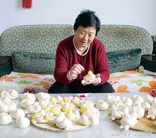 女兒三年不孕,端午節我去看望,看到沙發上的人,我甩女兒一巴掌