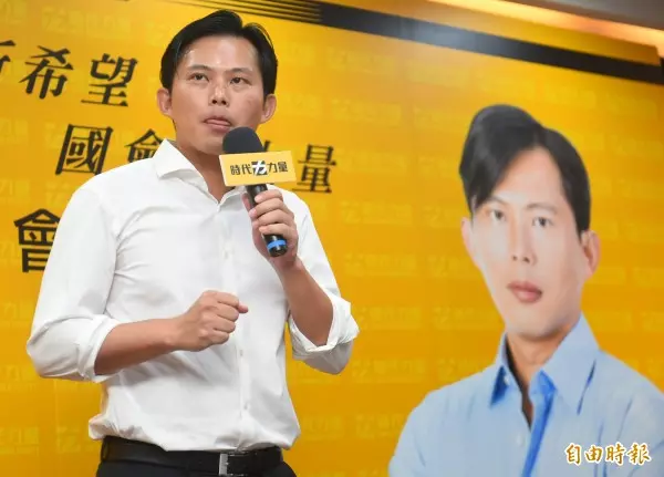 黃國昌:參選新北市長不在工作清單上