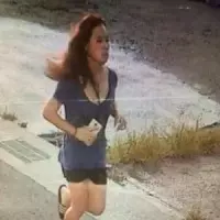 南警大雨中執勤被拍下 網友直呼:辛苦了