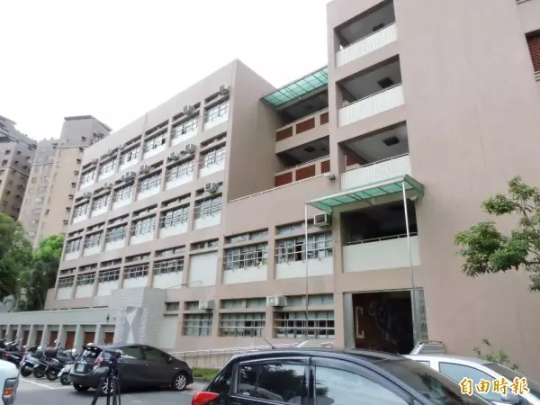 國中班對跳樓殉情 校方:4月起互動密切