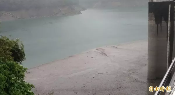 石門水庫端午連假進帳1千萬噸 蓄水率止跌 回升32%