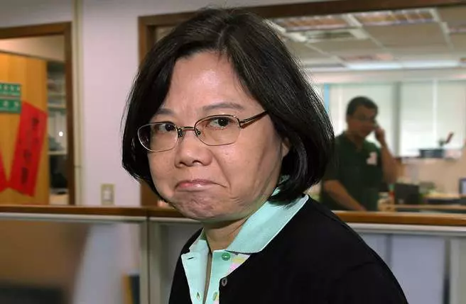一個成功大學的學生寫下,如果台灣沒有綠營這幾個人該有多好!!