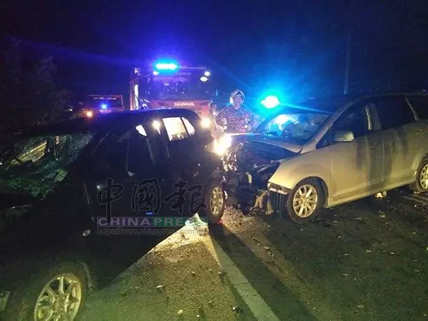 轎車休旅車迎頭撞-2死5傷1昏迷