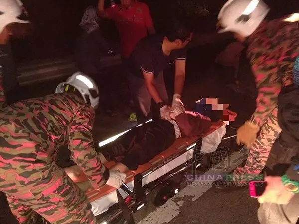 轎車休旅車迎頭撞-2死5傷1昏迷