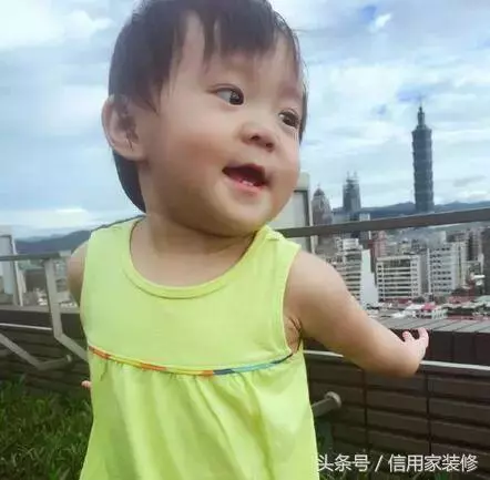 賈靜雯一家五口「千萬豪宅」曝光!擁有超大陽台還能「在家眺望101」難怪越活越年輕了!