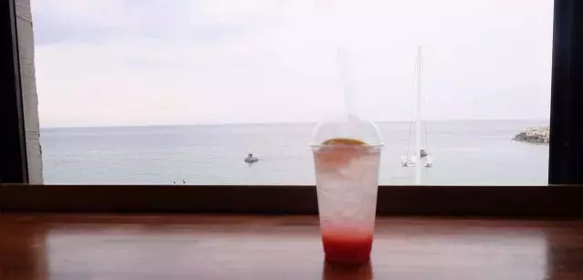 這個夏天,除了濟州島,當地人都去這個海邊度假啦