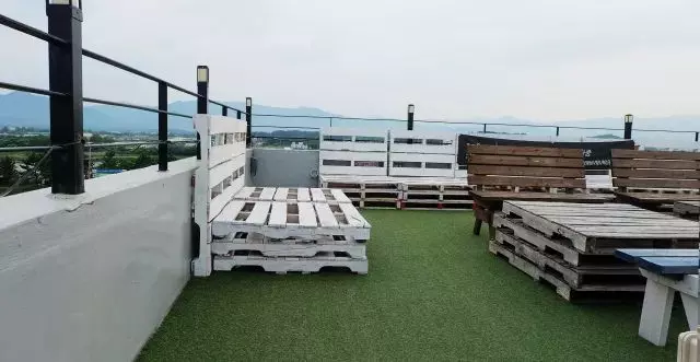 這個夏天,除了濟州島,當地人都去這個海邊度假啦