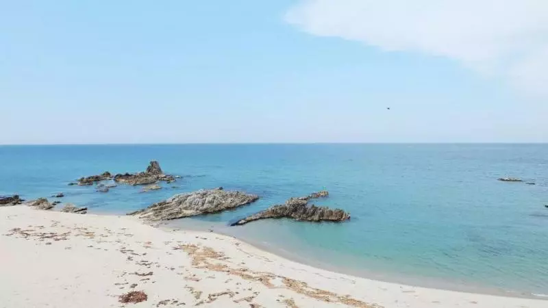 這個夏天,除了濟州島,當地人都去這個海邊度假啦