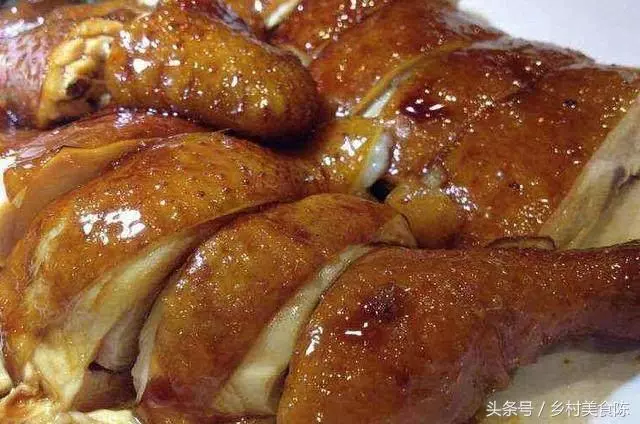 好吃的鼓油雞家常菜,用自動烹飪鍋的(啫啫雞)功能一鍵就可以烹制,不加水也不用擔心糊鍋!