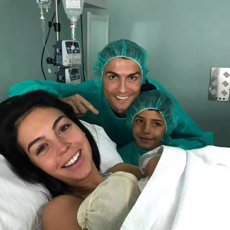 帥哥美女!2018世界盃足球員個個帥到爆!就連他們的另一半也一樣美到爆!