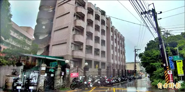 侯友宜稱宿舍有問題願意解約 林濁水:現在才講太慢了