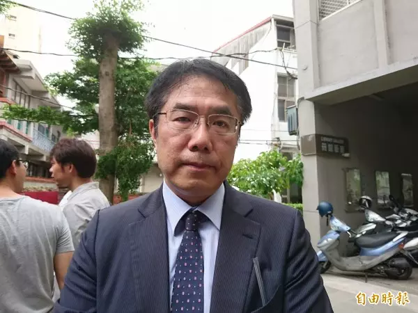 午時立蛋 黃偉哲、高思博「王見王」互動少