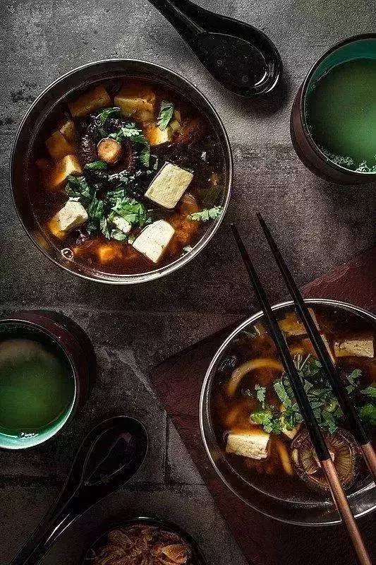 豆腐配它,營養翻翻,常吃身體好!
