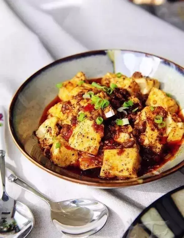 豆腐配它,營養翻翻,常吃身體好!