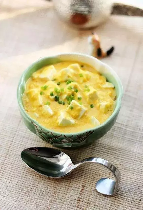 豆腐配它,營養翻翻,常吃身體好!