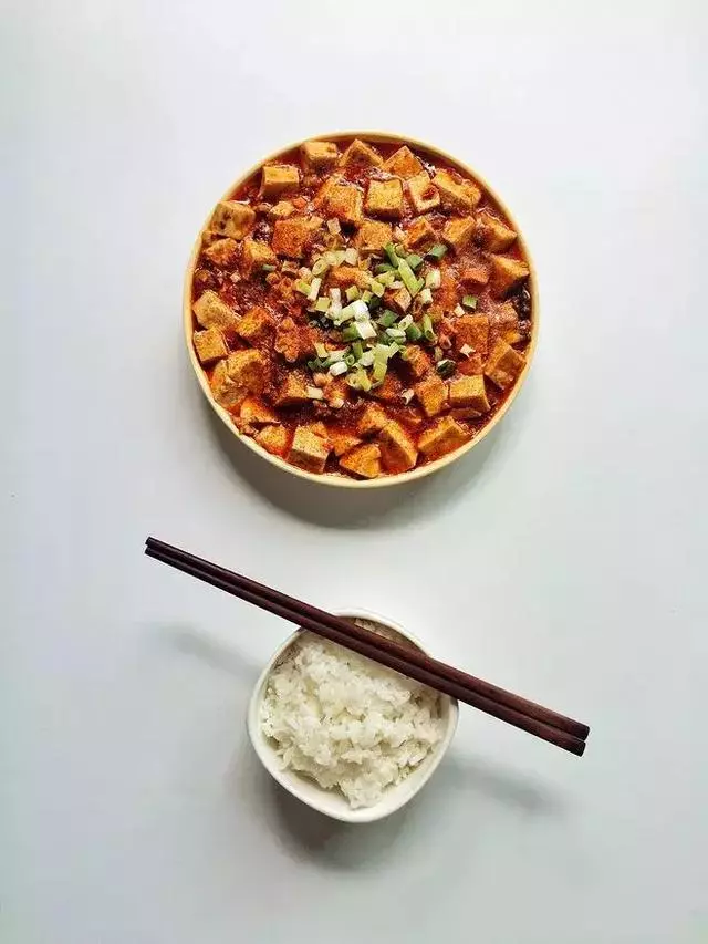 豆腐配它,營養翻翻,常吃身體好!
