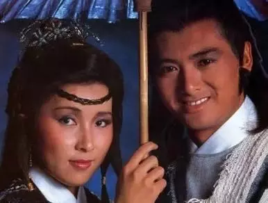 曾華倩曾為兒子放棄演藝圈,而名氣不輸趙雅芝的她也被曝有私生子!