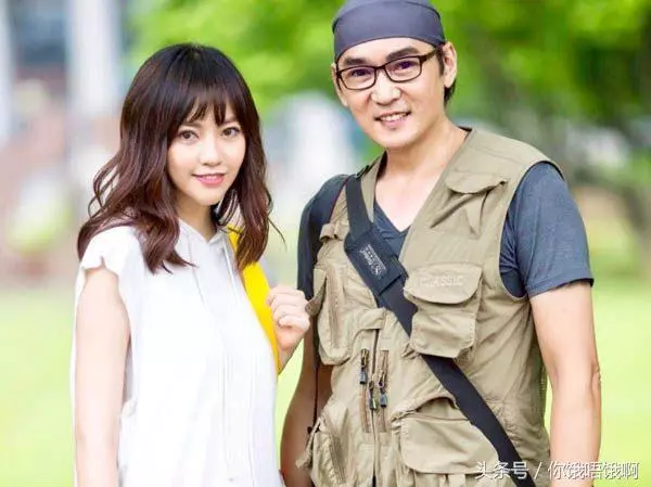 男星離婚後凈身出戶,為了愛女放棄過億家產,如今生活打臉前妻!