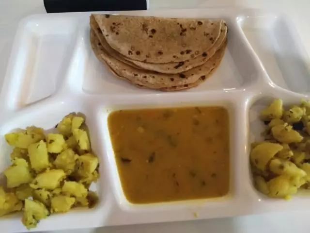 為什麼印度人的食物會做成一盆漿糊狀?