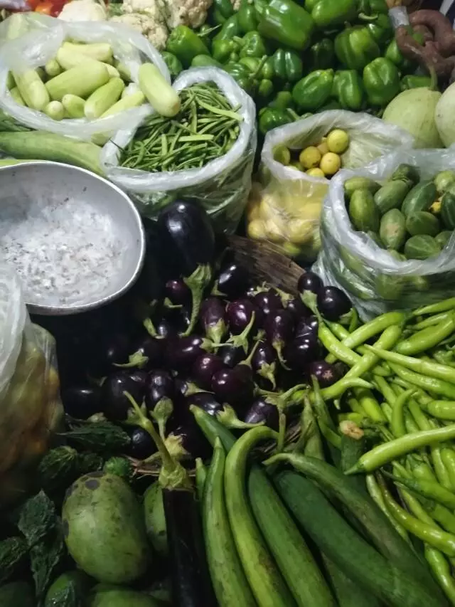 為什麼印度人的食物會做成一盆漿糊狀?