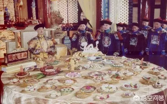 古代皇帝吃不完的菜最後都怎麼處理了?