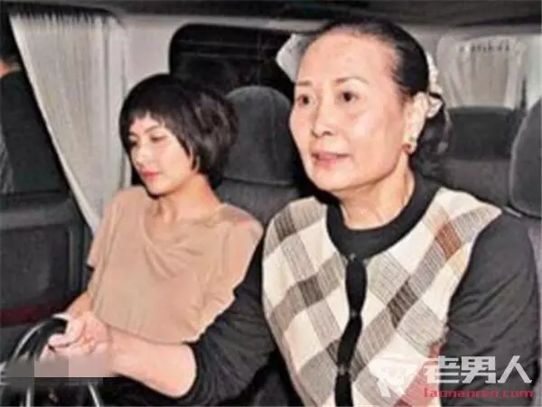 賭王何鴻燊到底有多少妻子和子女?他們的現狀是什麼樣的?