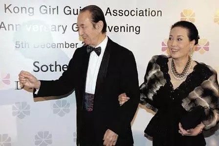 賭王何鴻燊到底有多少妻子和子女?他們的現狀是什麼樣的?