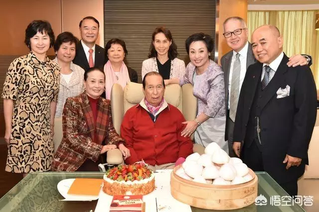 賭王何鴻燊到底有多少妻子和子女?他們的現狀是什麼樣的?