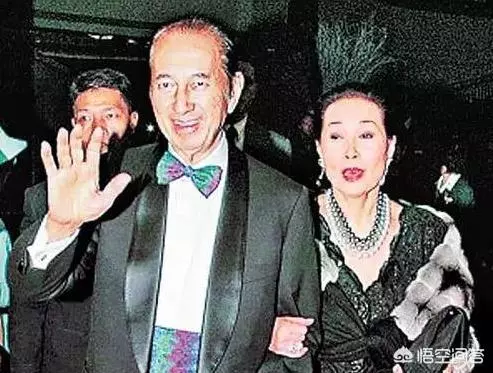 賭王何鴻燊到底有多少妻子和子女?他們的現狀是什麼樣的?
